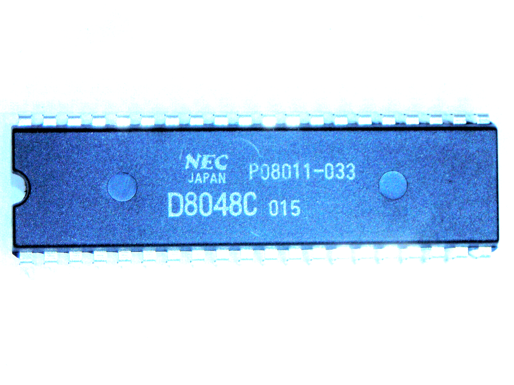 UPD8048C-015 "Original" NEC 40P DIP IC 1 pc