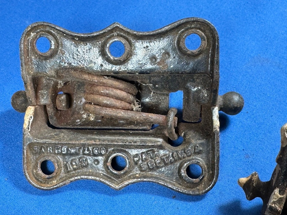 4 Different Spring Loaded Hinges, Full Working Condition, Screen Door Hardware