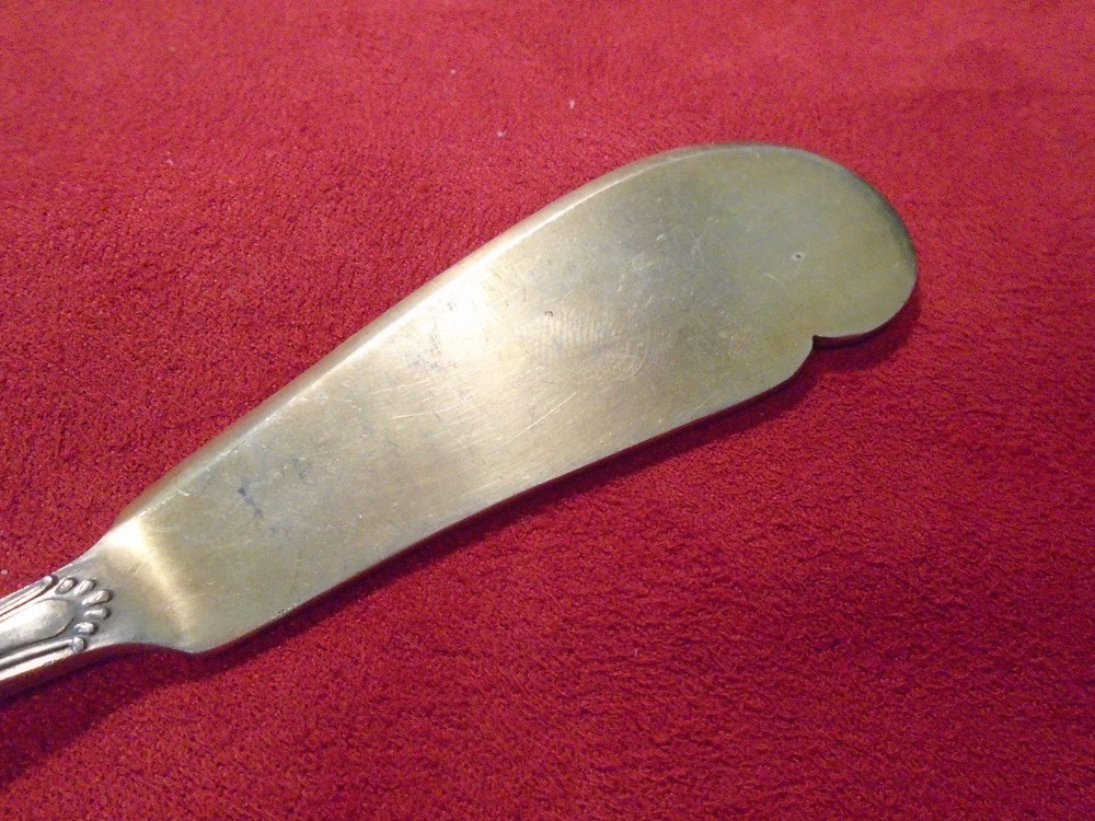 German 800 Silver Flat Handled Master Knife - Rounded End (#2225)