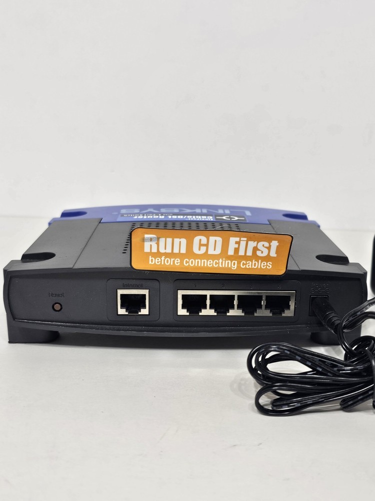 Linksys BEFSR41 Version 4 - 4-Port Cable DSL Wireless Router V4