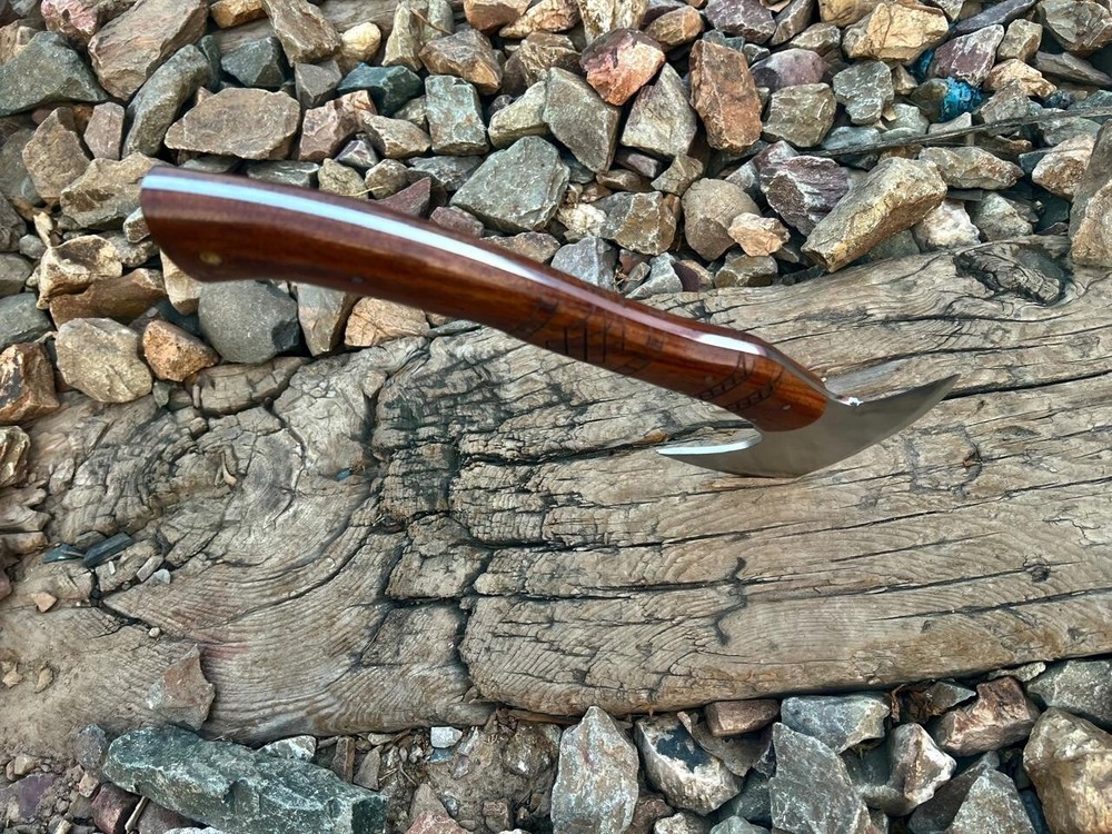 Custom Tomahawk Axe – Viking Handmade Carbon Steel Tactical Throwing Axe