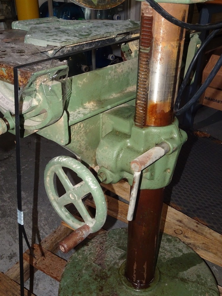 Max Universal 16" Disc Sander & Grinder w/Lesson 1.5 HP Motor