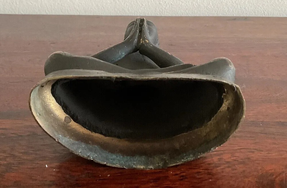 Great Iron Spiritual Figure Praying