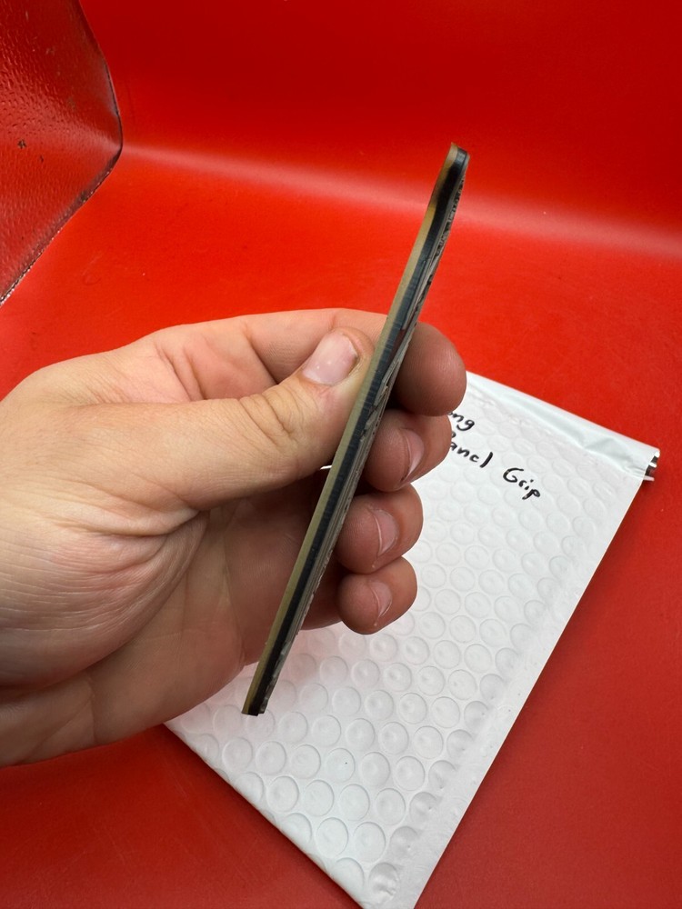 Bob Long Right Panel Grip