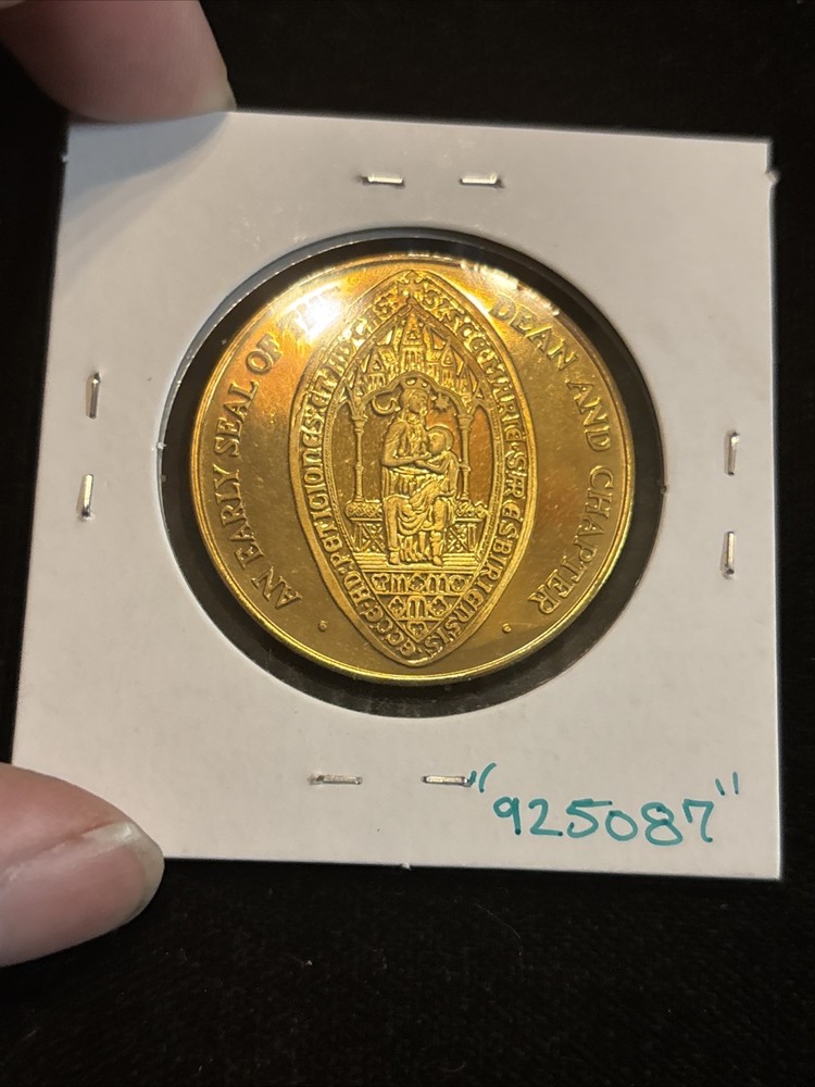 Salisbury Cathedral Bronze Token “925087”