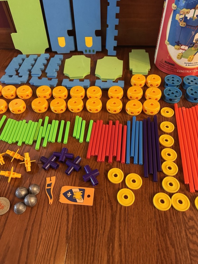 Superstructs Castle Set #0402 INCOMPLETE SET