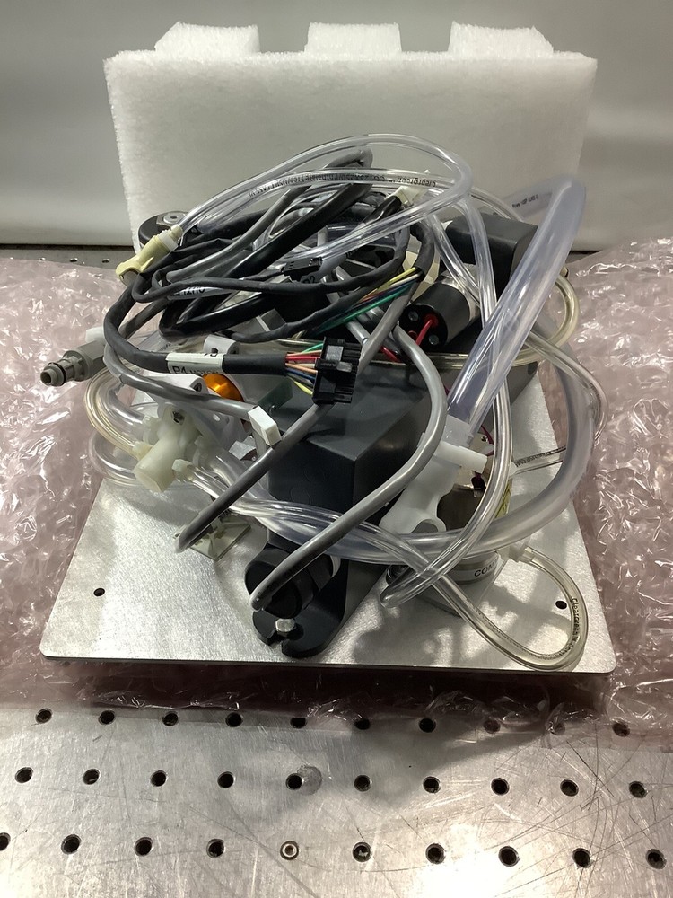 Fluid Metering 4C3A112TF15K Pump