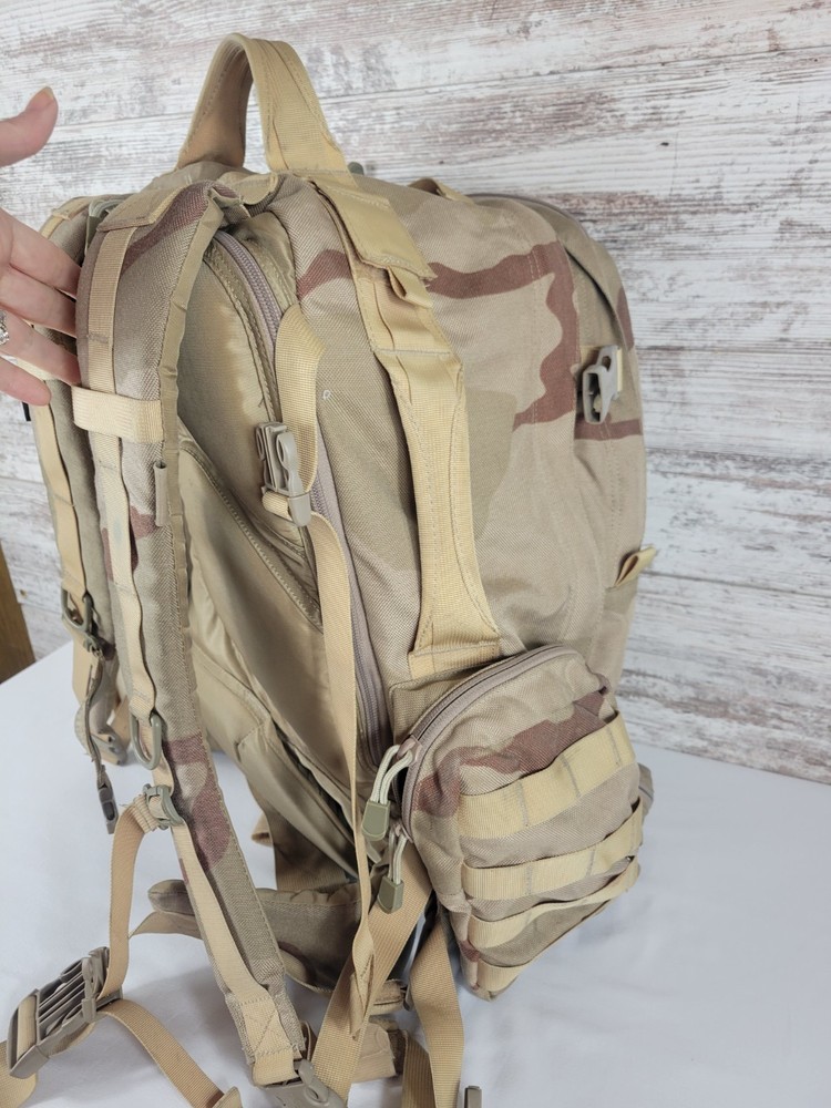 Camelbak Maximum Gear Large Tactical Backpack Desert Camo