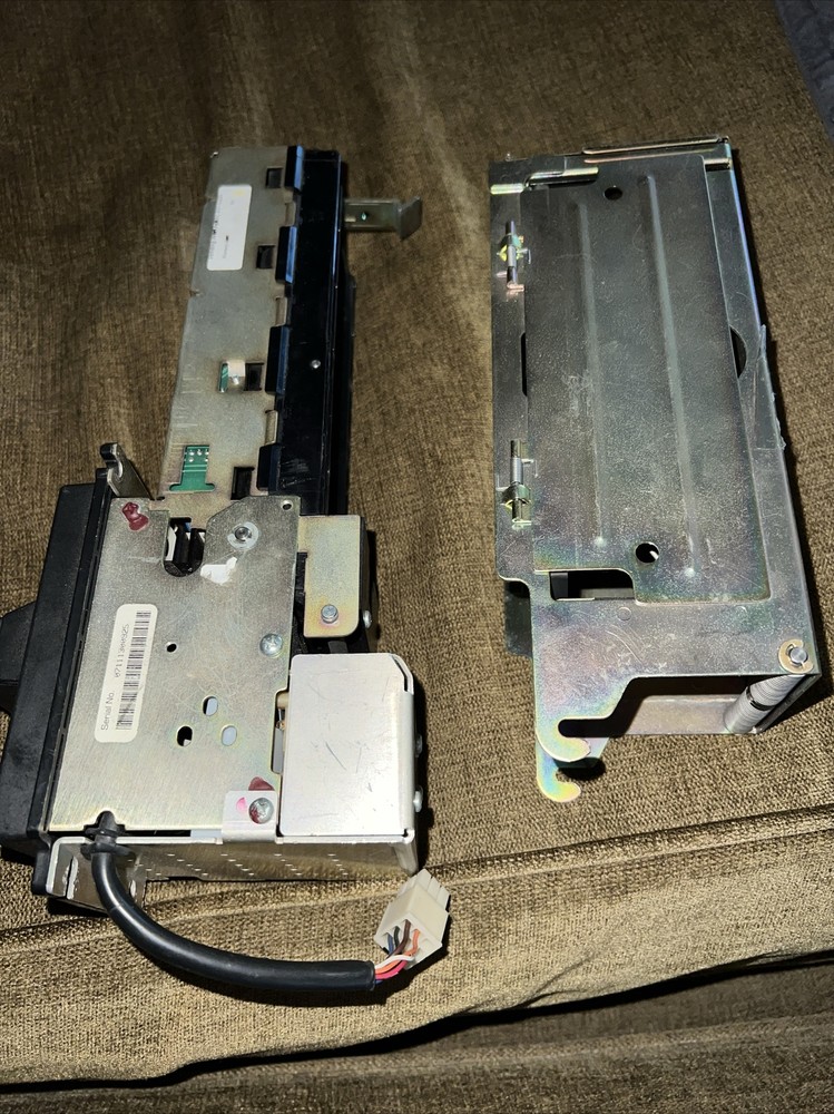 Genuine  Bill validator Metal Box ( NOT TESTED) NO RETURNS