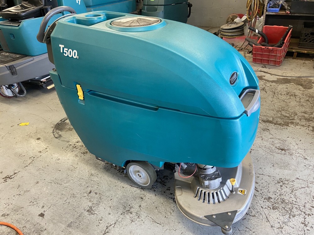 Tennant T500e 32" Disk Floor Scrubber