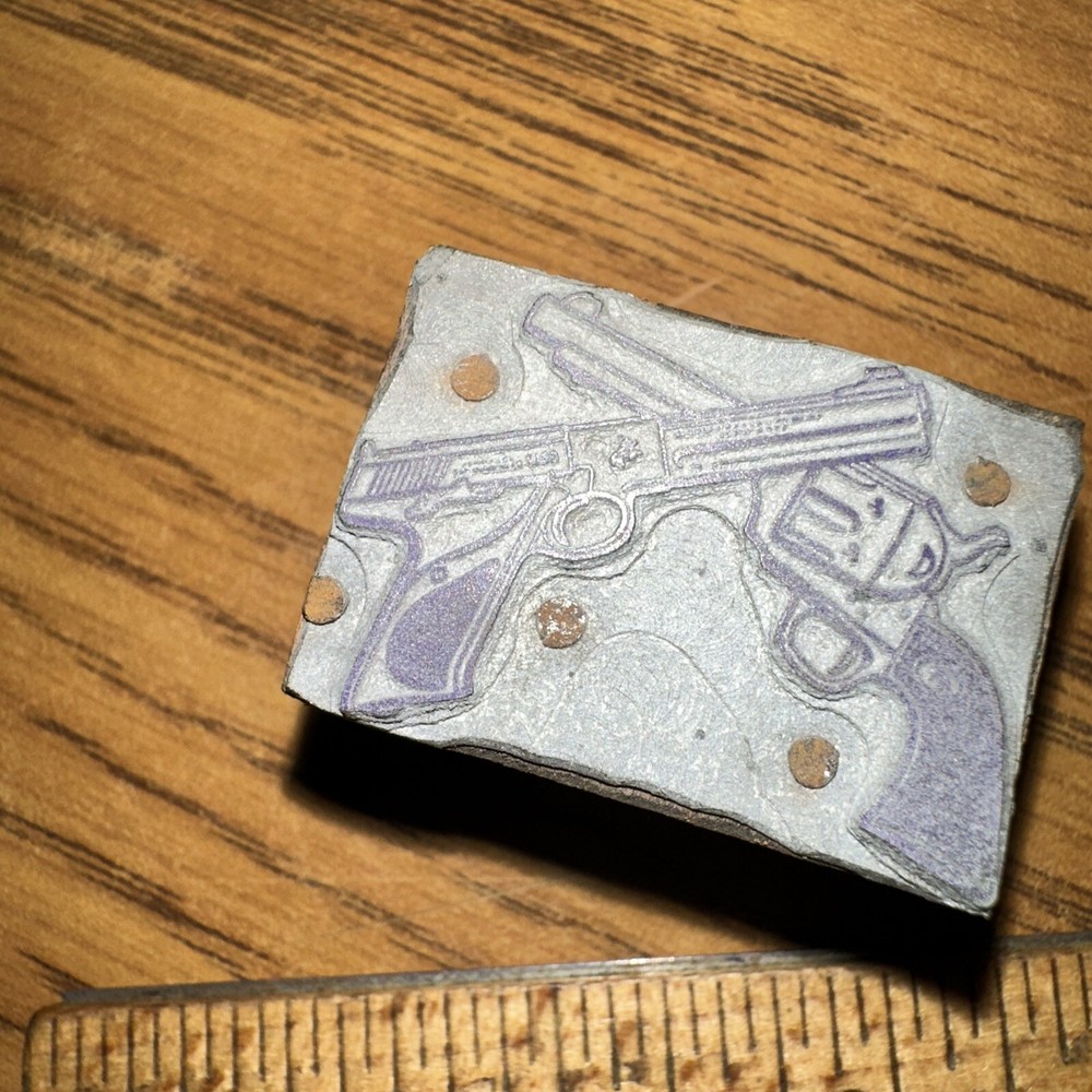 Print Block “ 2 Old Handguns “ Nice Image & Lines!