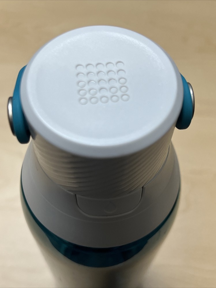 Brita Premium Filtering Water Bottle Teal, Plastic, 26oz