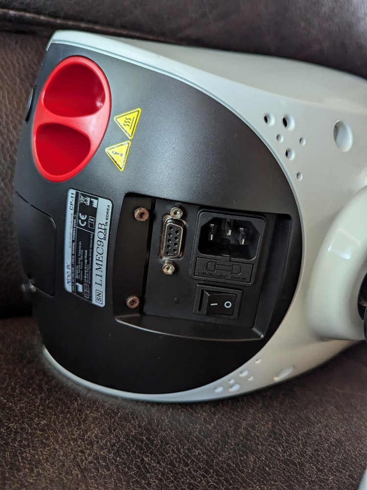 Medizs SMART CP 11 - Auto Chart Projector W Remote & Manual