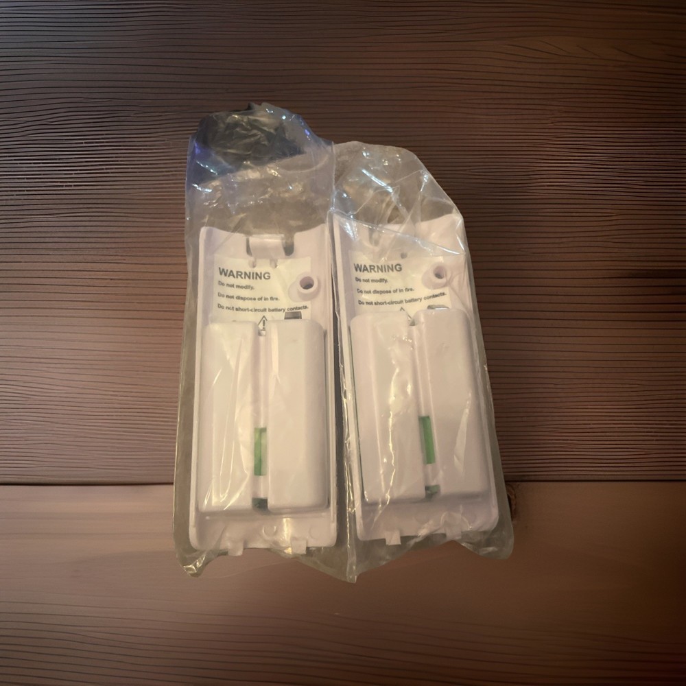 2 Pack 2800 mah Rechargeable Batteries for Wii Remote Controller (White)