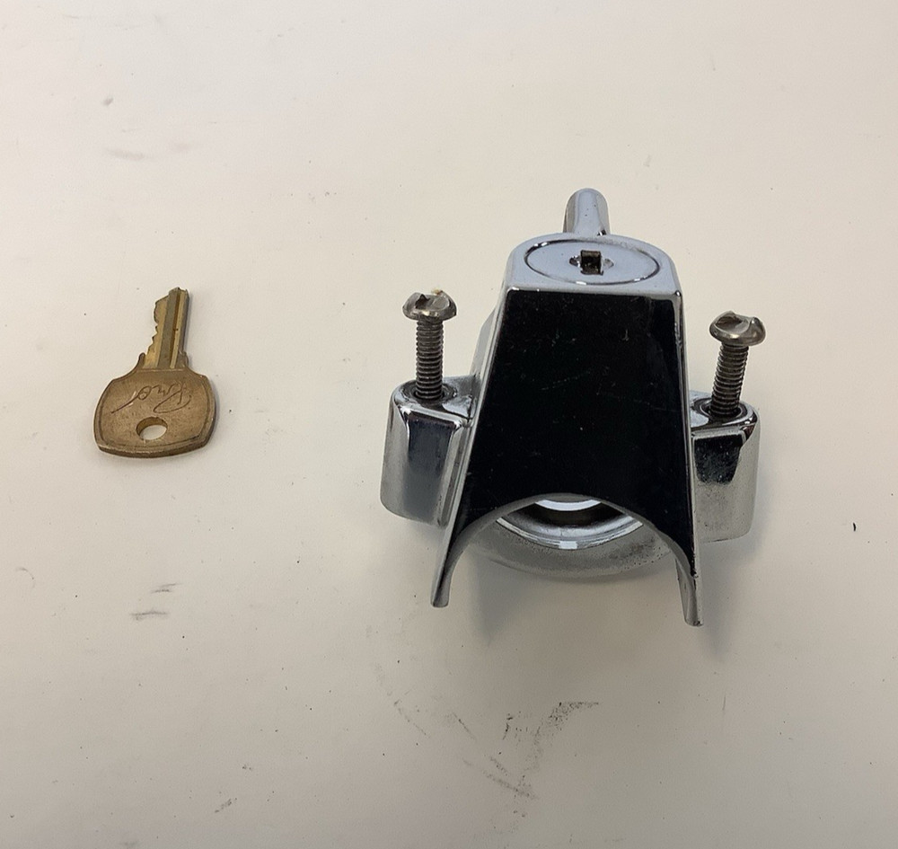 HARLEY DAVIDSON Engine Guard HELMET LOCK #45732-86 With Key