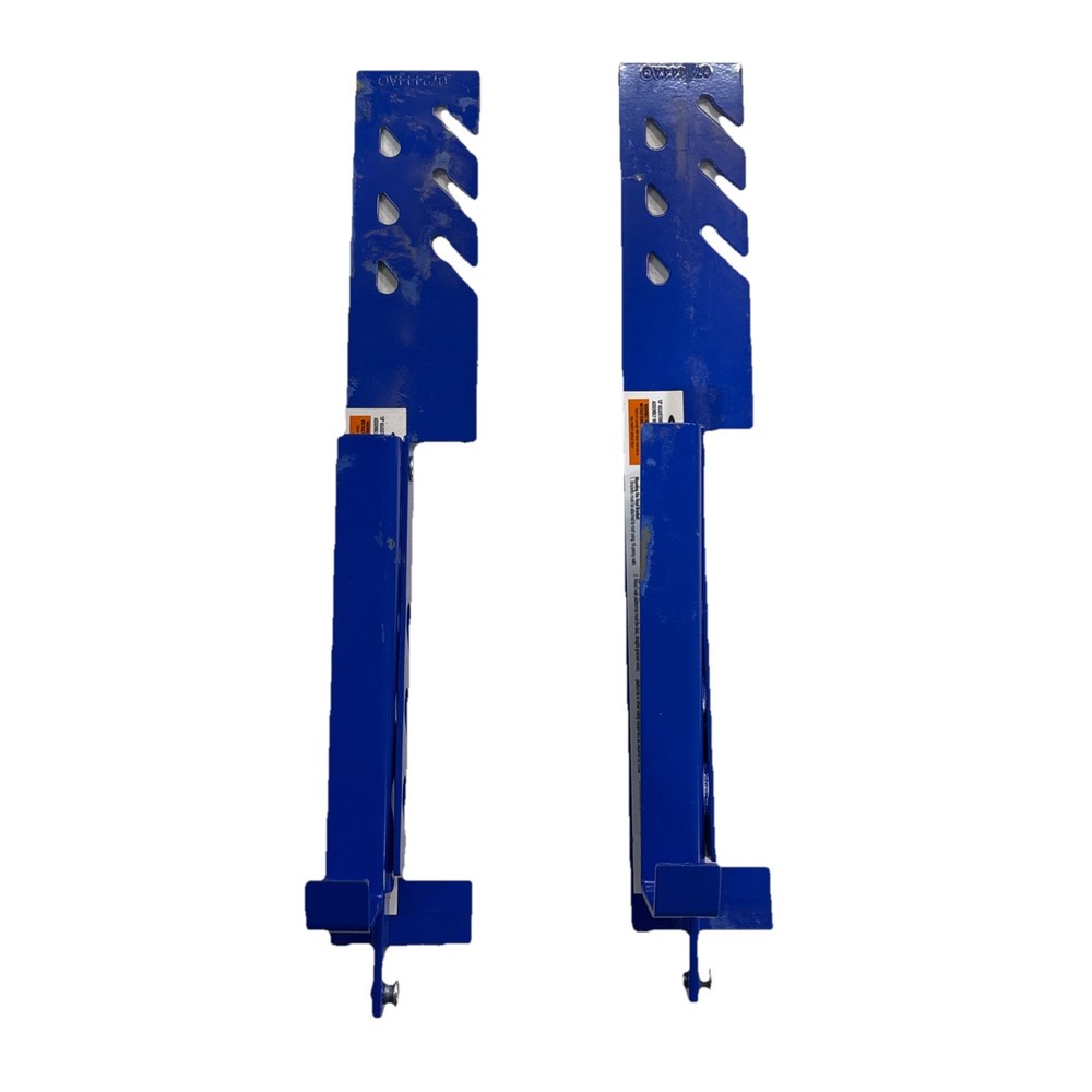 WERNER ARB10-10 ADJUSTABLE ROOF BRACKET, STORAGE MATERIAL WHILE WORKING 2-PACK