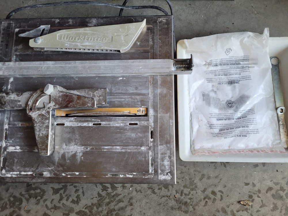 Tile Saw