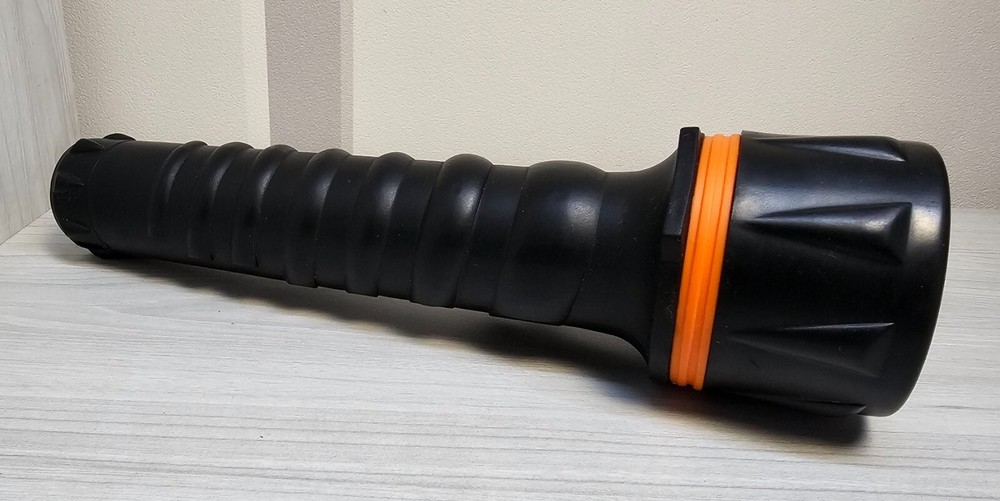 LED Dive Torch Underwater Light Scuba Diving LED Dive Torch Waterproof Light