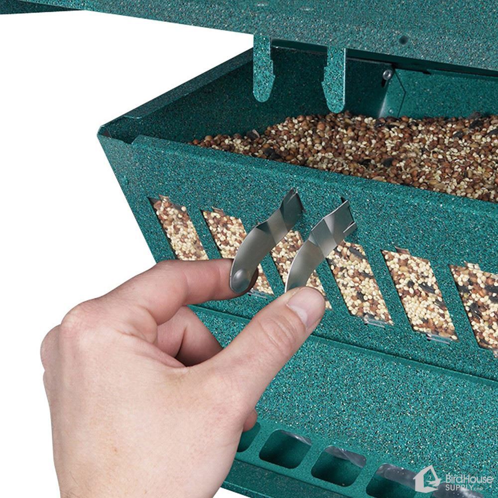Heritage Farmsn Basic Absolute Feed & Seed Squirrel Resistant Bird Feeder 24640
