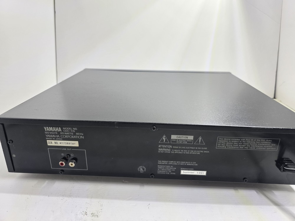 YAMAHA CDC-715 5 Disc CD Changer