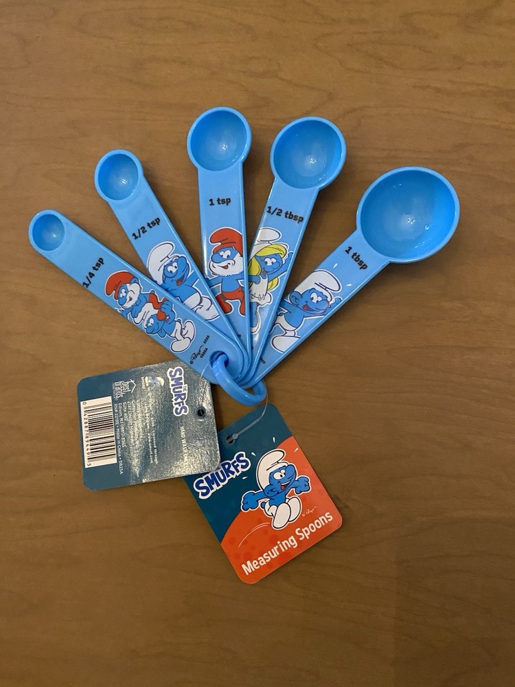 New 5 Pc Smurf  Measuring Spoons Set