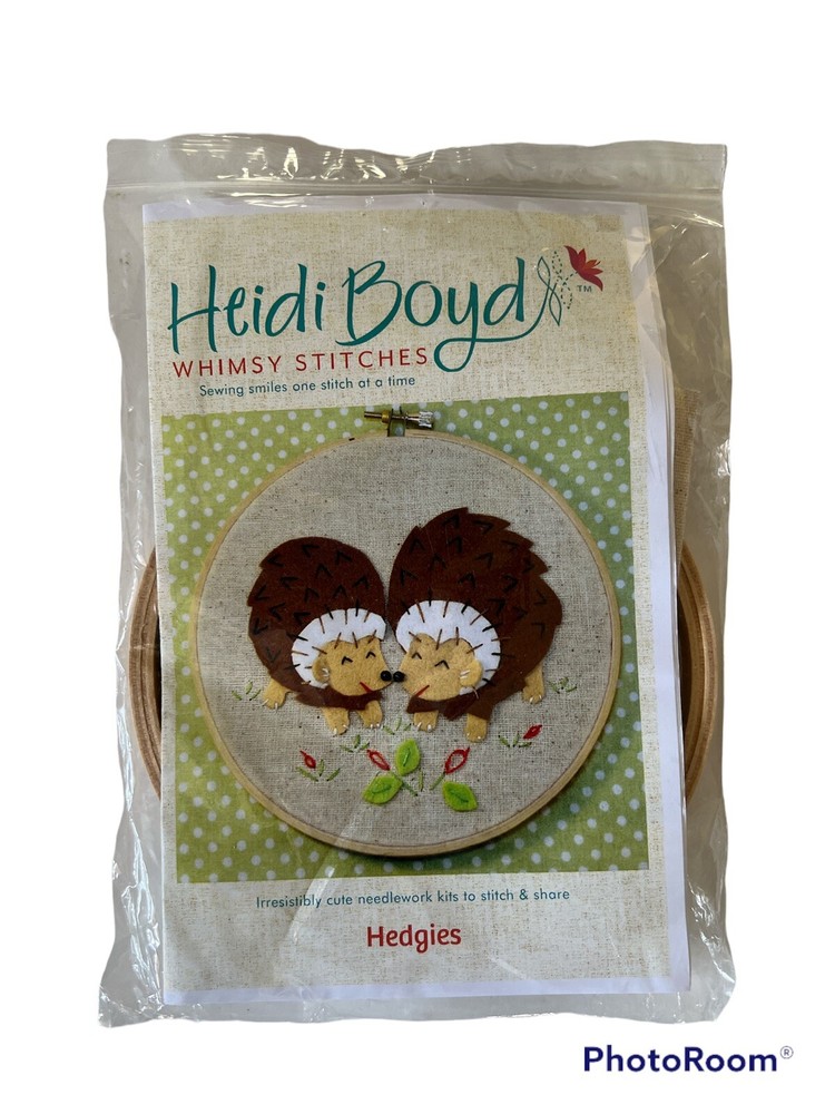 New Heidi Boyd Whimsy Stitches Needlework Kit Hedgies Hedgehogs Applique
