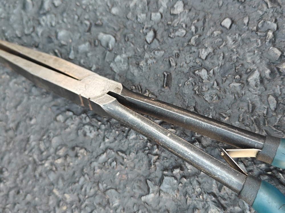 Blue Point Tools 11 Inch Long Duck Bill Pliers