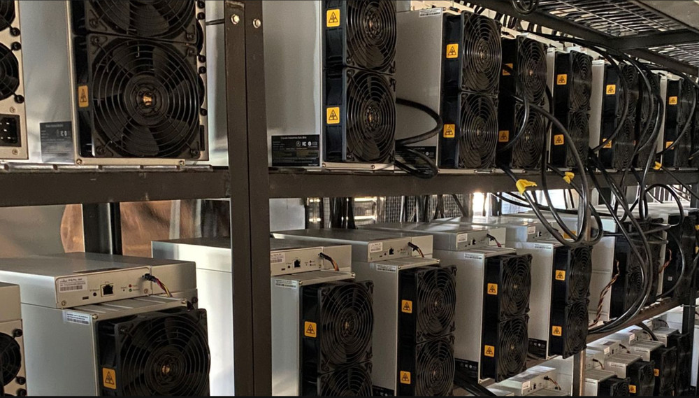 Bitmain Antminer S19 Pro 110TH 3250W Bitcoin Miner - White