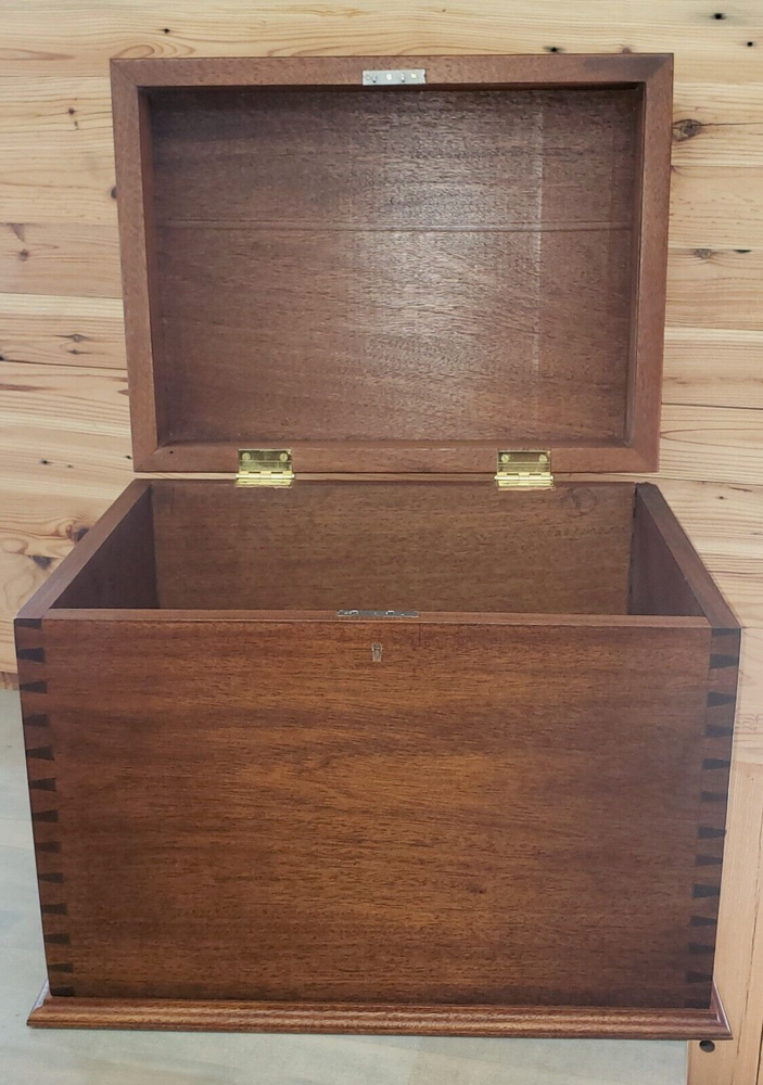 Custom Handcrafted Mahogany Wine Cellarette with Lock & Key