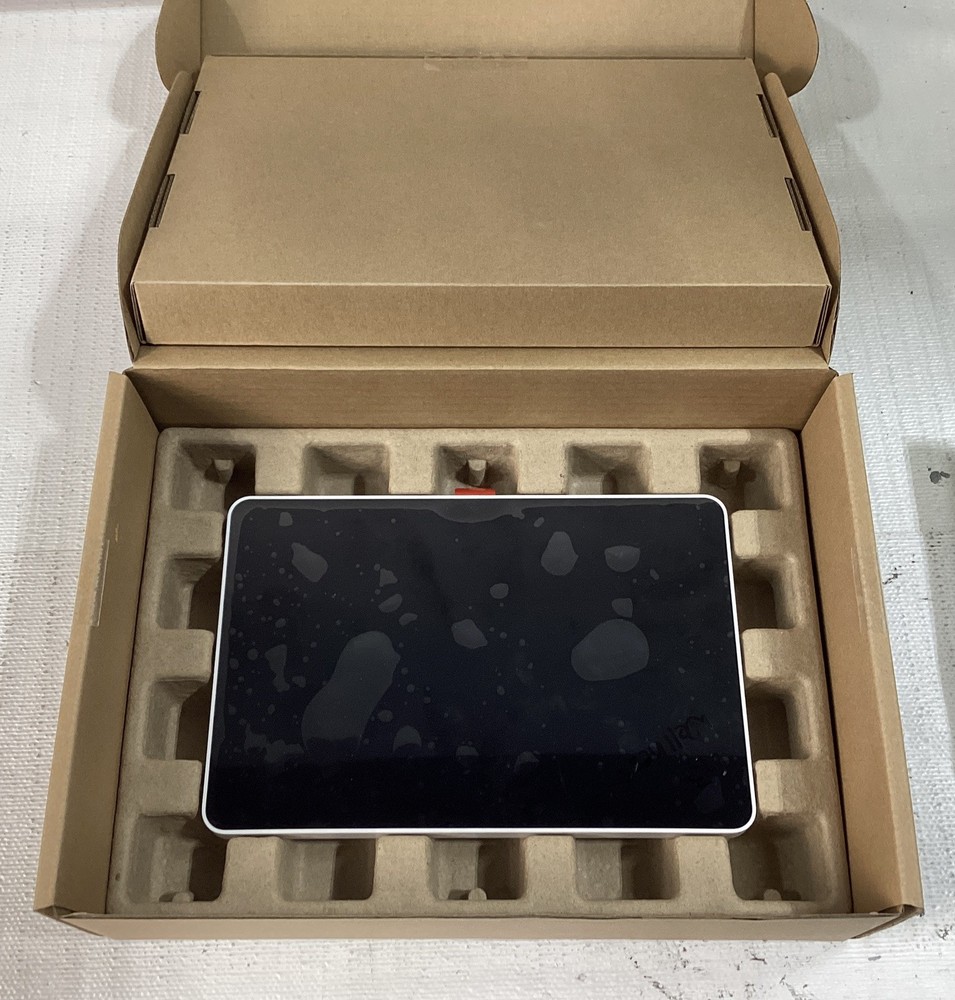 Logitech Tap Scheduler - Scheduling Panel for Meeting Rooms