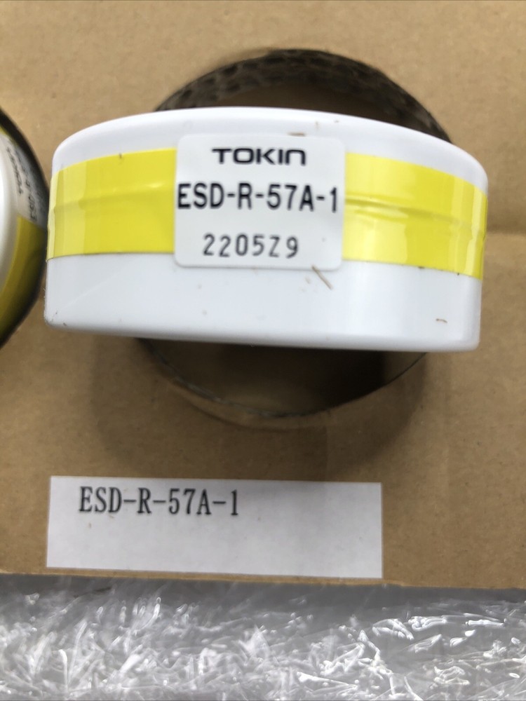Kemet ESD-R-57A-1 Ferrite Toroidal EMI Core Round Cable