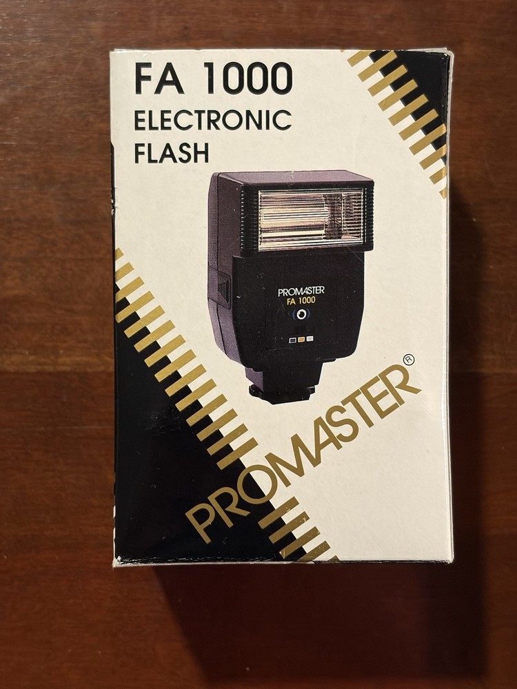 Pro Master FA 1000 Electronic Flash For SLR Cameras New Open Box