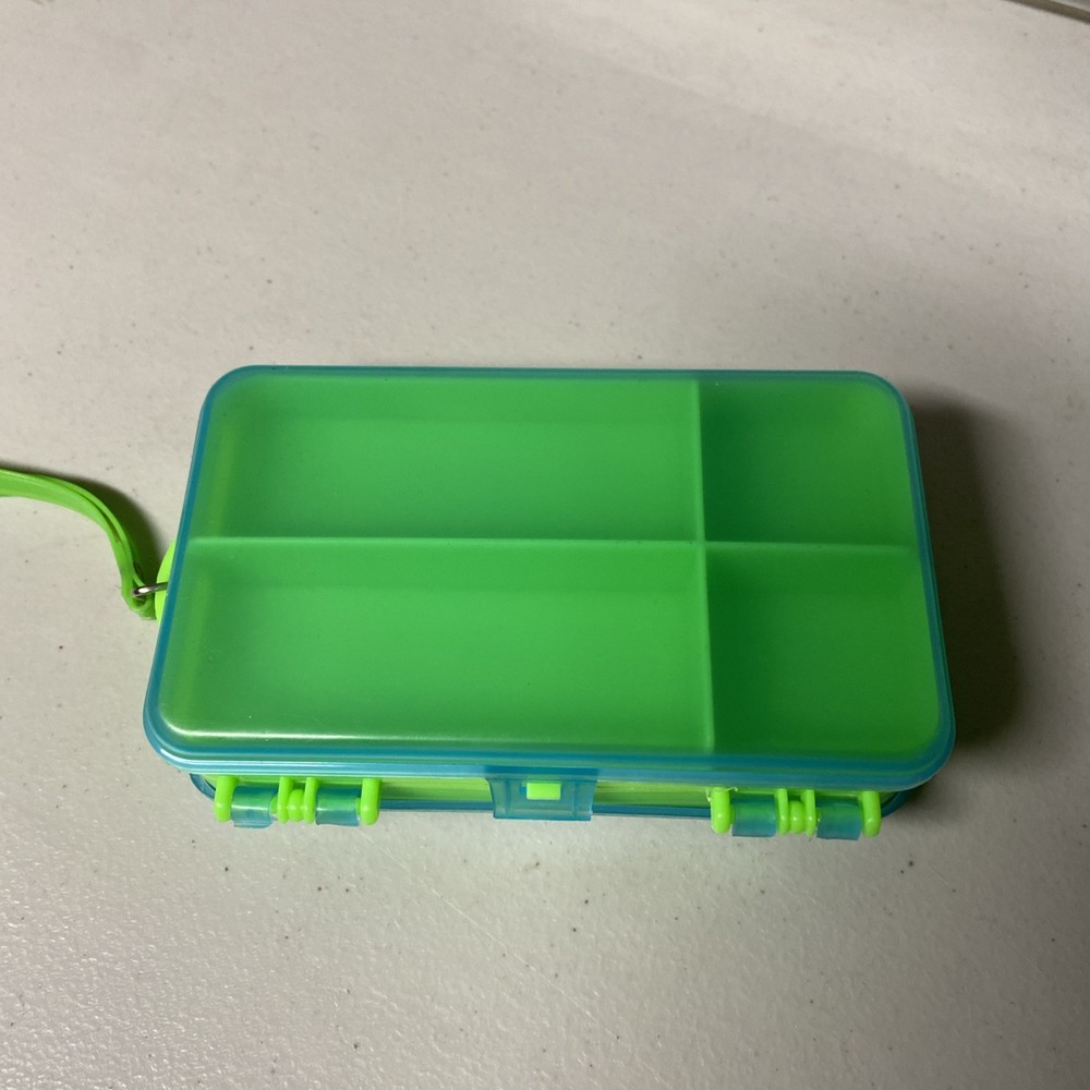 8 tray plastic green travel container with wrist strap - many possible uses