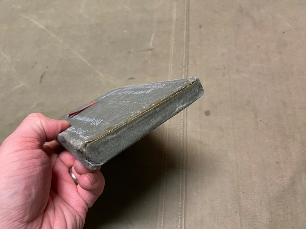 ORIGINAL WWII US ARMY INFANTRY GAS PROTECTIVE SHEET-NOS