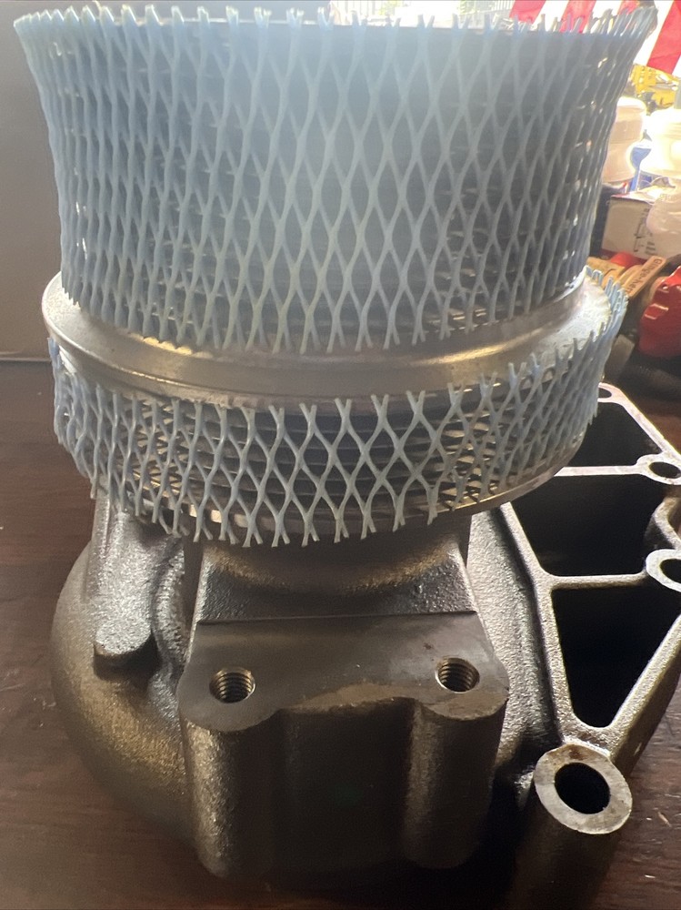 CUMMINS ISX ENGINE WATER PUMP 4920465