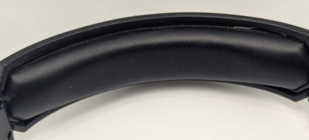 AVerMedia SonicWave GH337 USB Input Black Gaming Headset Tested Cleaned