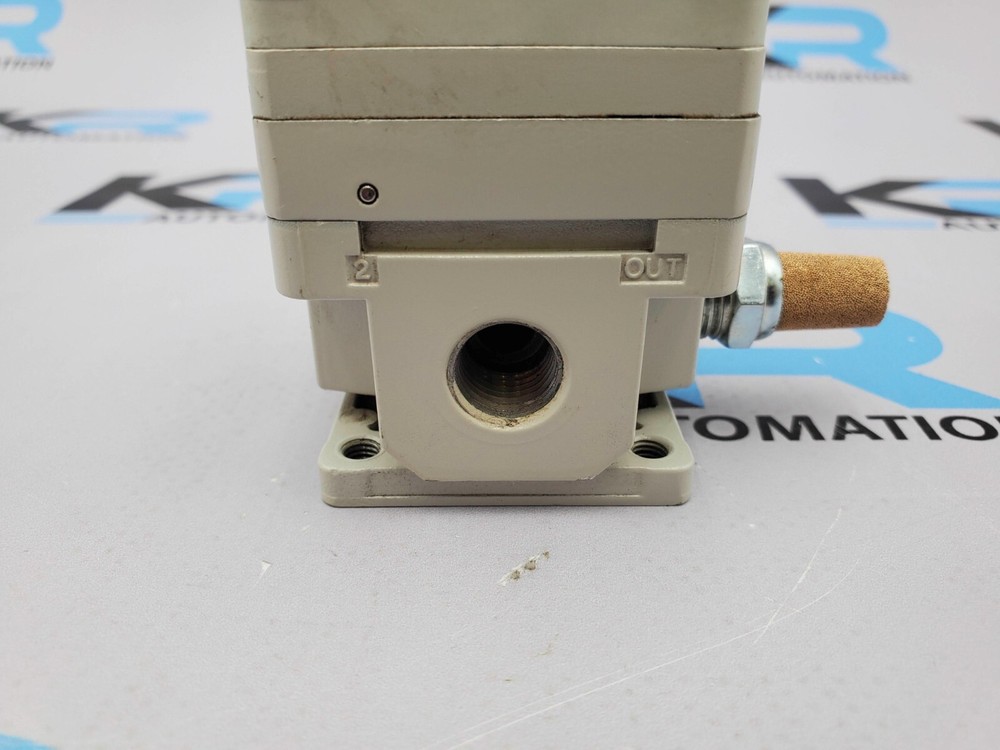 TESTED SMC ITV2050-31N2S4 Electro-Pneumatic Regulator