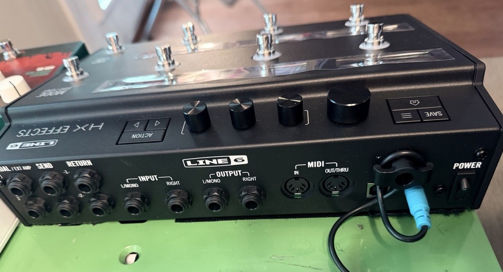 Line 6 HX Effects Guitar Multi-effects Floor Processor