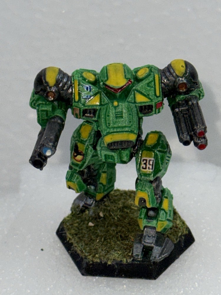 Painted Battletech plastic Nova Cat Jade Falcon