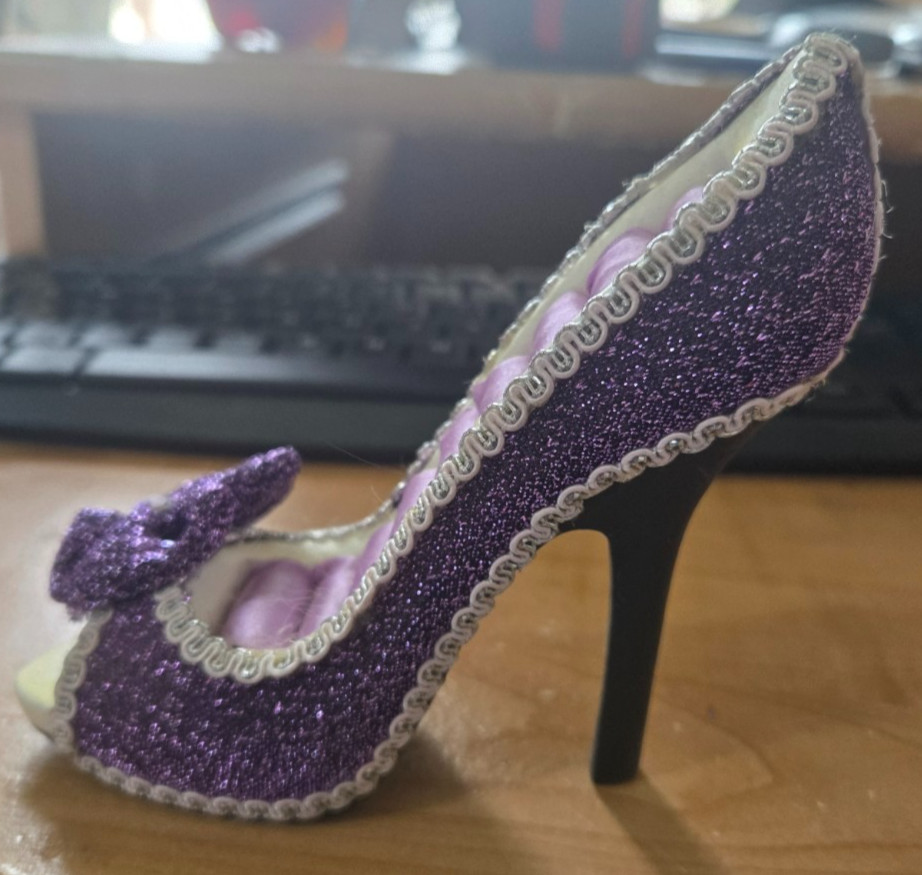 Lot of 4 High Heel Shoe Ring Holders Jewelry Display Fabric Heels Vanity Decor