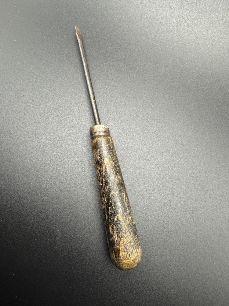 Vintage Wood Handle Flat Head Screwdriver 7"