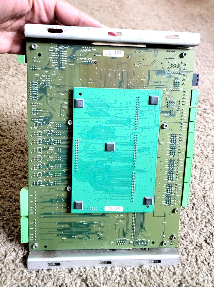 Automated logic I/O Pro 812u Control Module E143900 USED