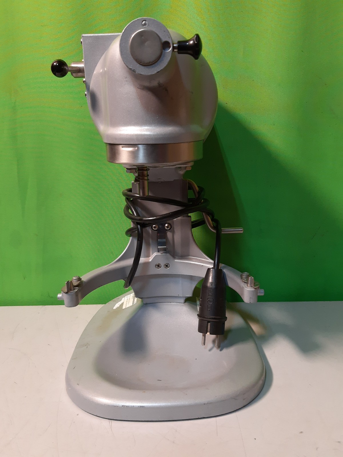 Hobart N50 5 Quart / 5 Qt. Countertop Commercial Mixer