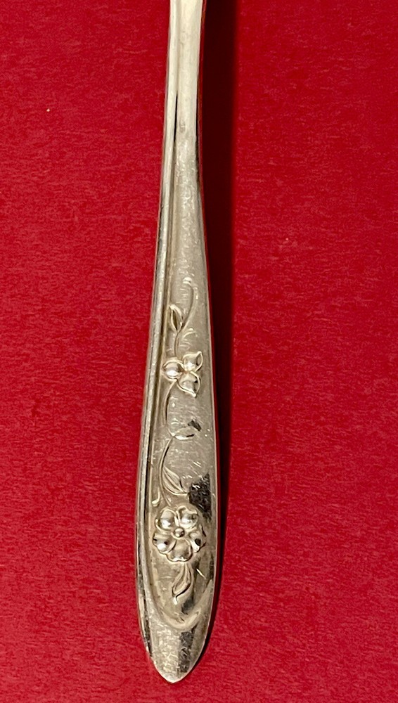 Beloved Dinner Fork Meridan Silverplate Co. Vintage 1960 Flatware