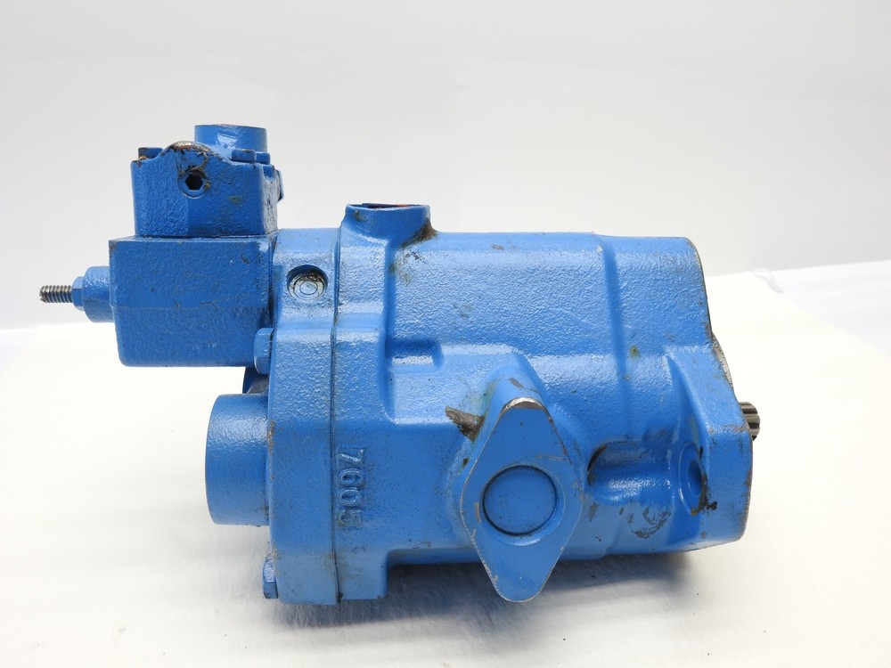 Fluidyne PVB Hydraulic Variable Displacement Piston Pump PVB6LS40CCG30S124 - NEW
