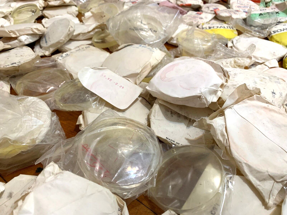 HUGE LOT [ 450 approx ] Assorted Uncut Optical \ Corrective Eyeglasses Lens