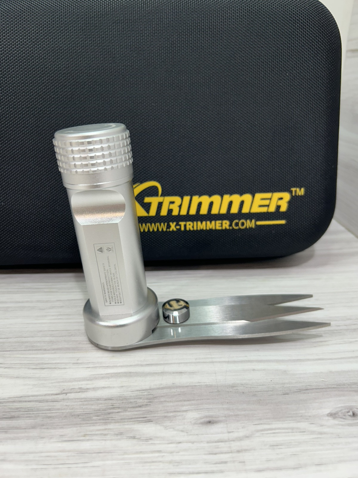 X-Trimmer - Wireless Electric Bud Trimmer Scissors, Wet or Dry Hydroponic Plants