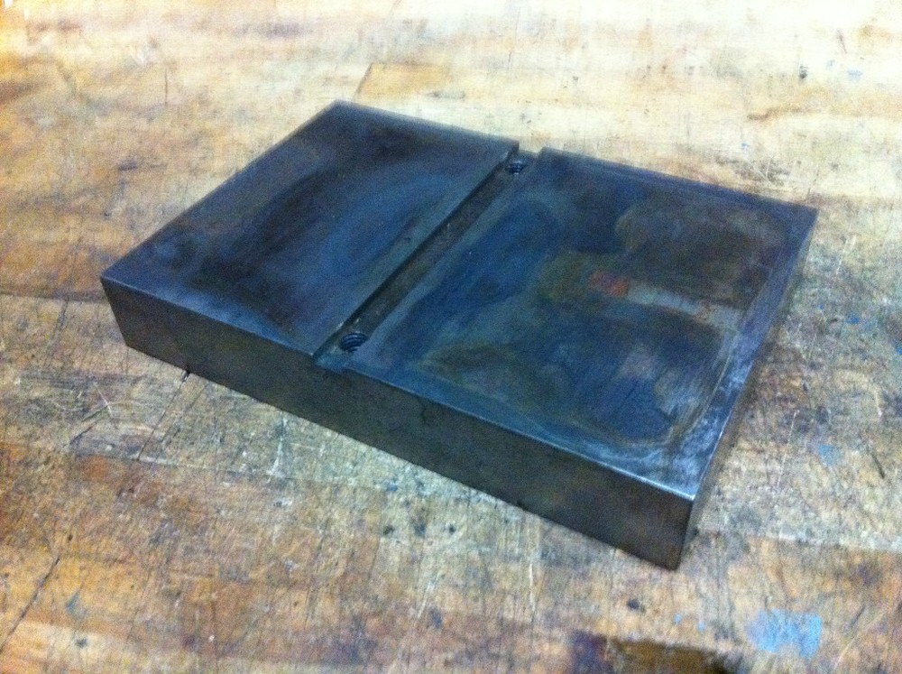 KURT MILLING MACHINE  VISE MODEL D40 4" KEYED SUB BASE