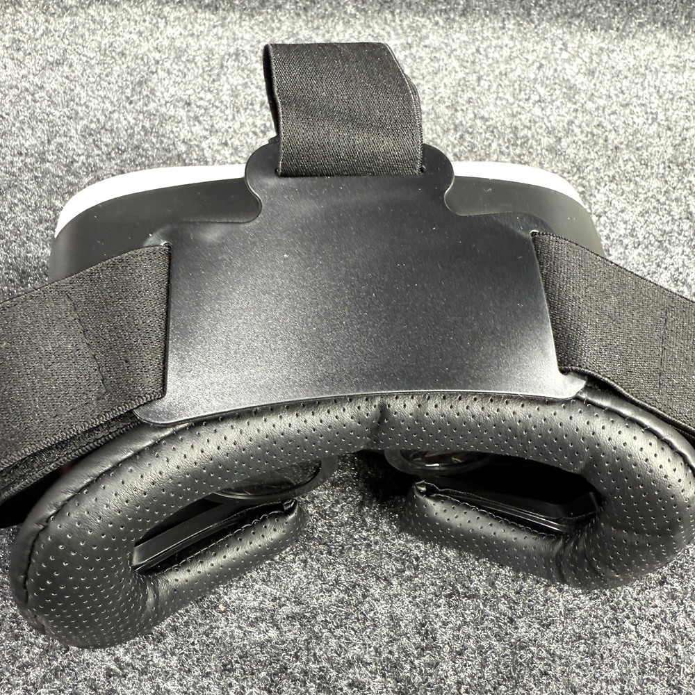 ONN White Virtual Reality VR Smartphone Headset for Apple or Android Black White