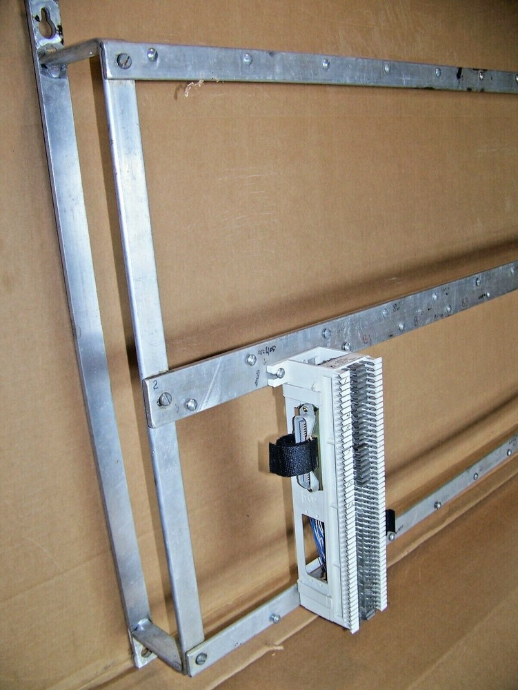 66 Block rack 18 position Server Rack Patch Panel 23"3/4 x 35"